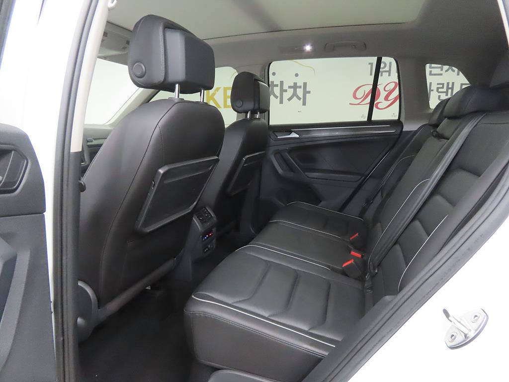 Volkswagen Tiguan - Vista 6