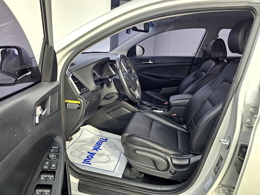 HYUNDAI Tucson - Vista 8