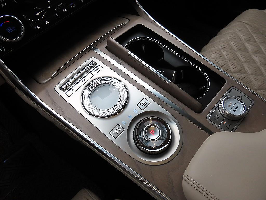 Genesis GV80 - Vista 11