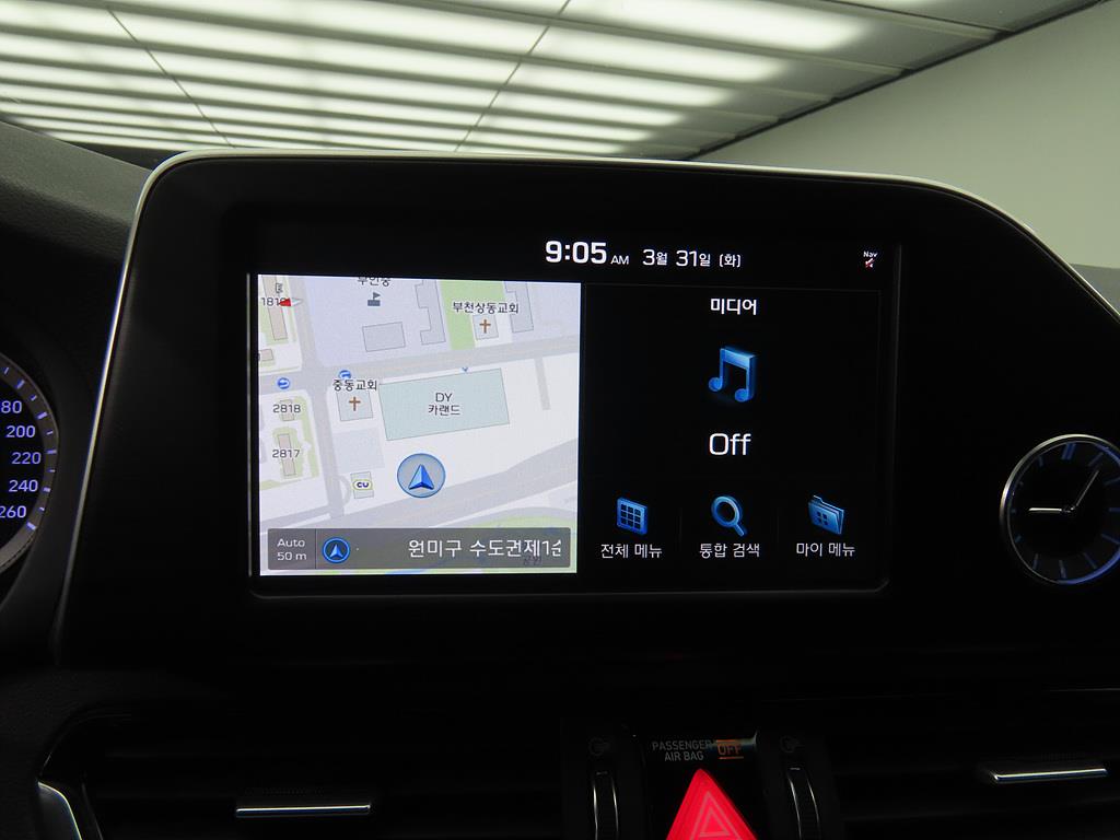 HYUNDAI Grandeur - Vista 7