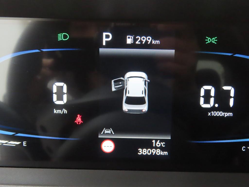 HYUNDAI Casper - Vista 8