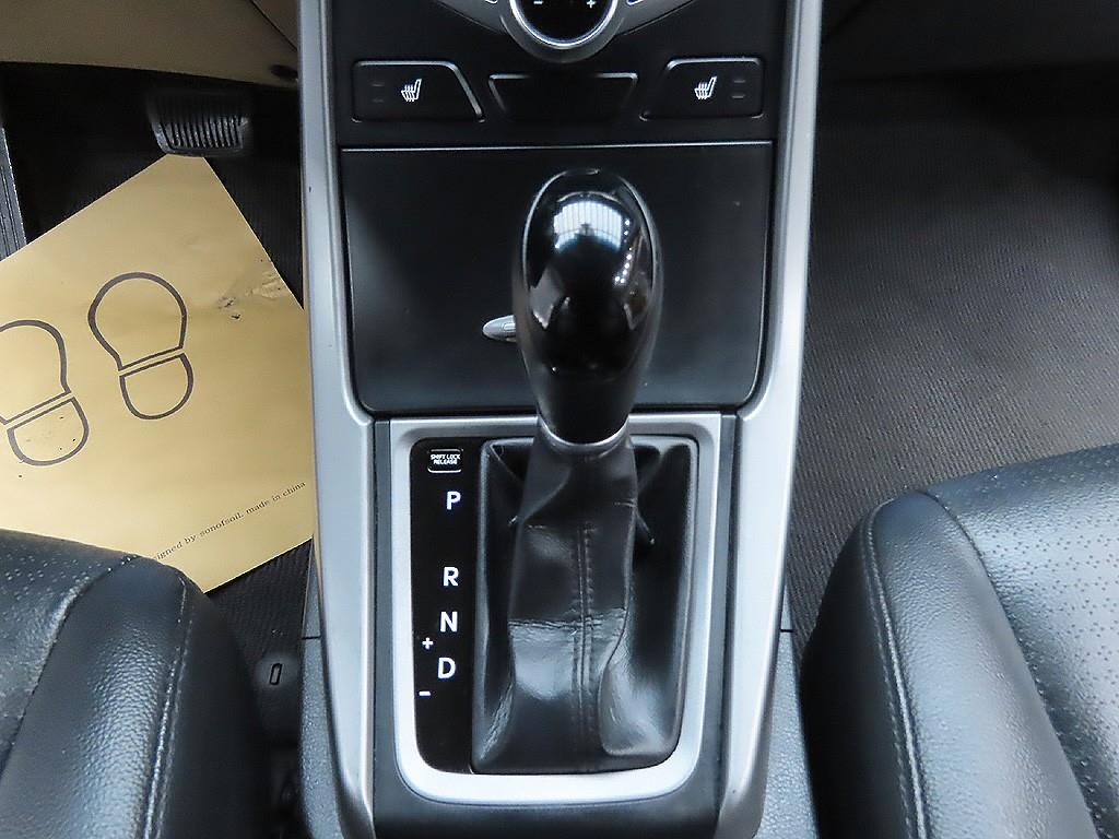 HYUNDAI Avante 2014 Blanco - Importación desde Corea - HF Imports Iquique - Foto 12