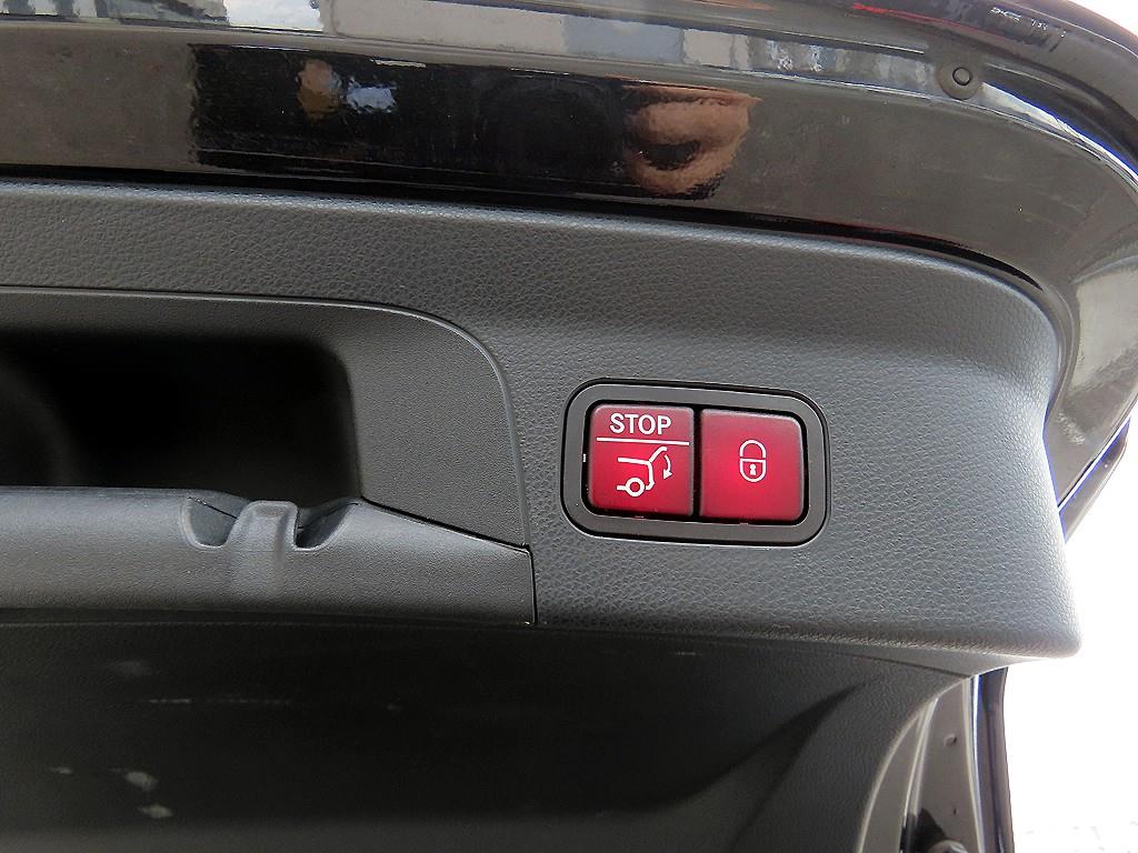 Mercedes Benz GLC Class 2019 Negro - Importación desde Corea - HF Imports Iquique - Foto 14