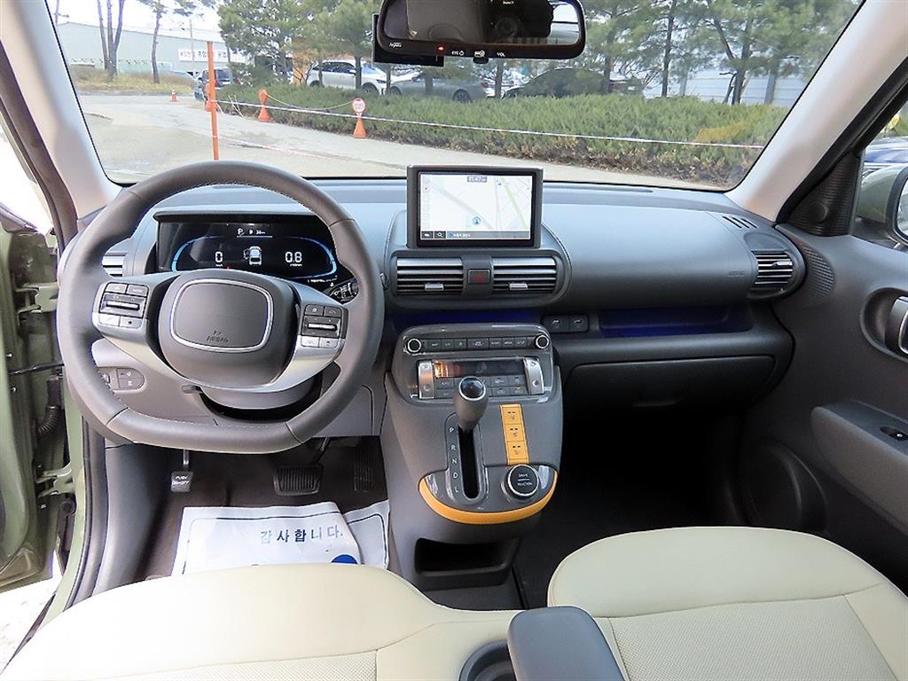 HYUNDAI Casper - Vista 7