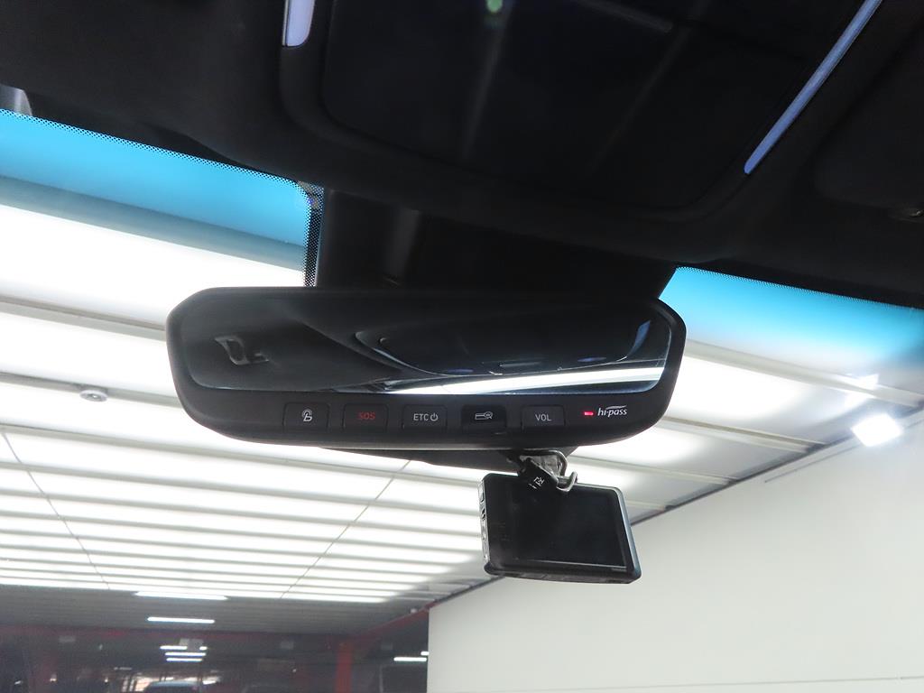 Genesis G80 - Vista 12