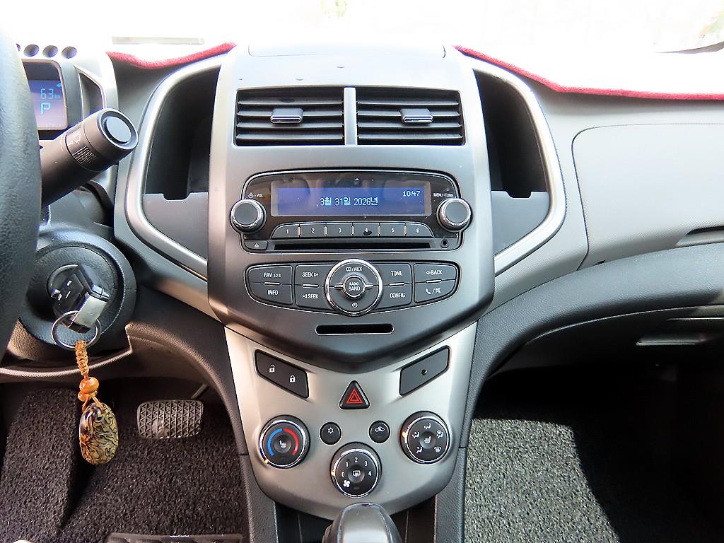 Chevrolet Abeo 2014 Blanco - Importación desde Corea - HF Imports Iquique - Foto 13