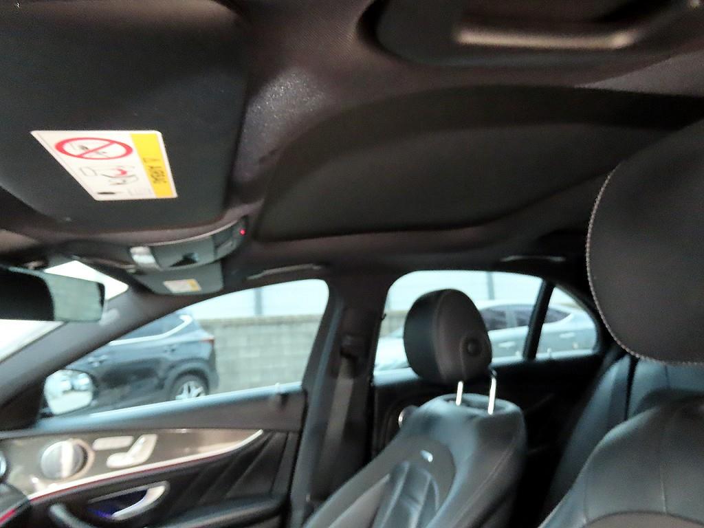 Mercedes Benz E class 2021 Negro - Importación desde Corea - HF Imports Iquique - Foto 16