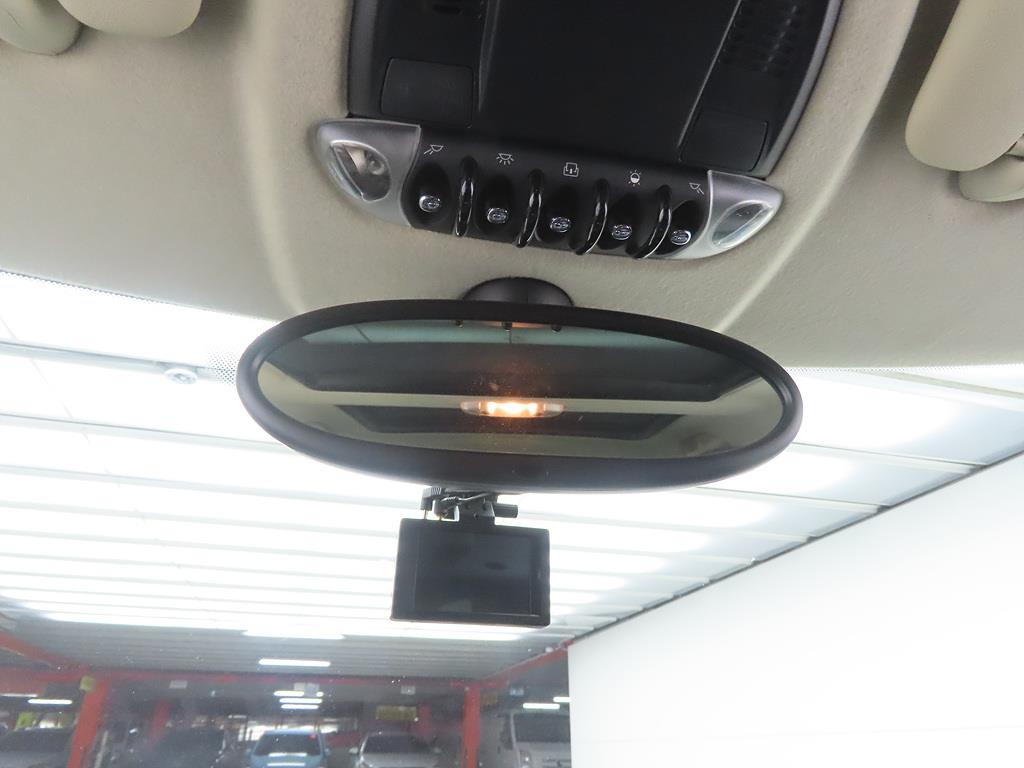 Mini Cooper - Vista 11