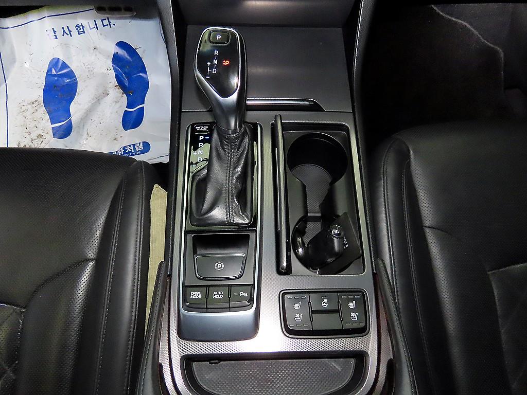 HYUNDAI Aslan - Vista 12