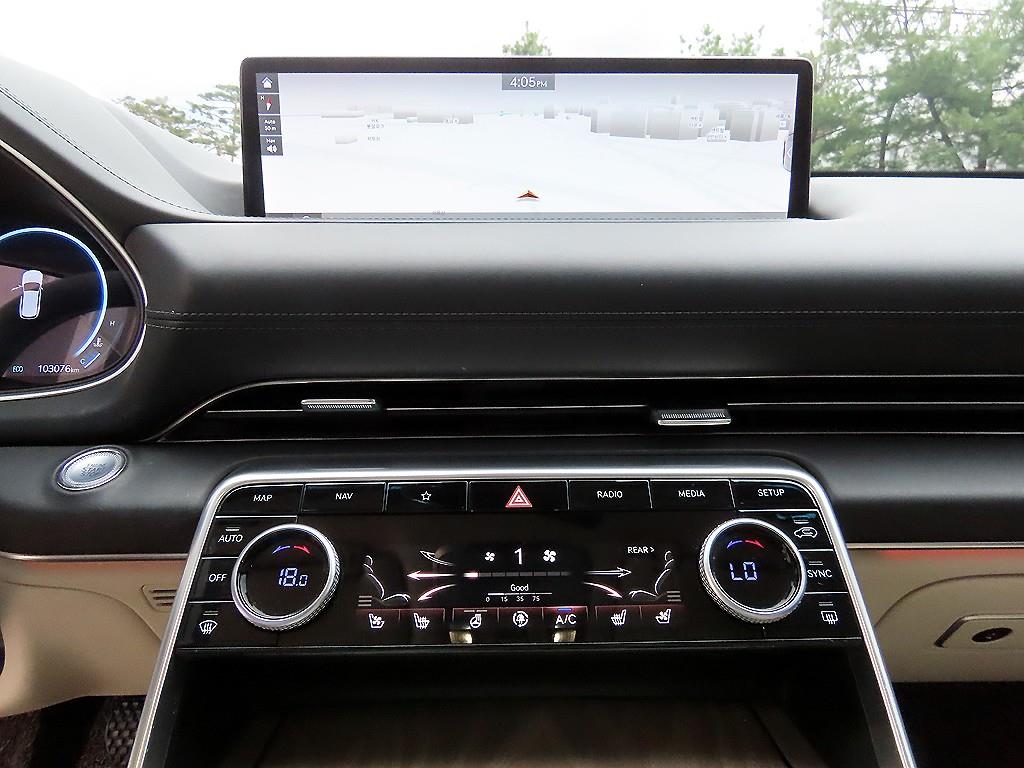 Genesis GV80 - Vista 12