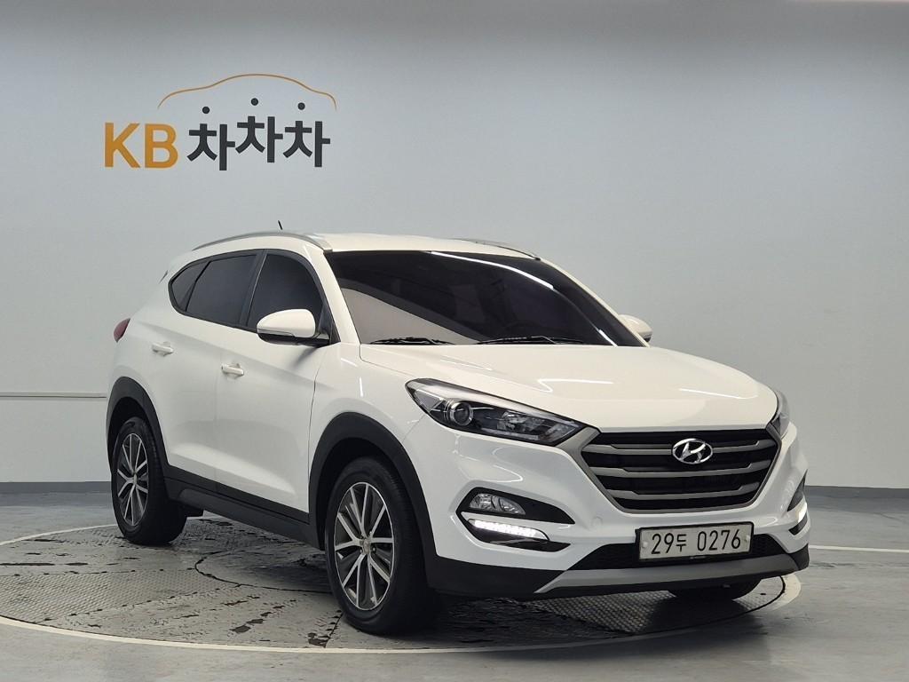 HYUNDAI Tucson - Vista 4
