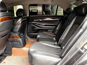 Genesis EQ900 - Vista 12