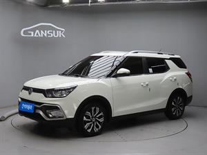 Ssangyong Tivoli - Vista 4