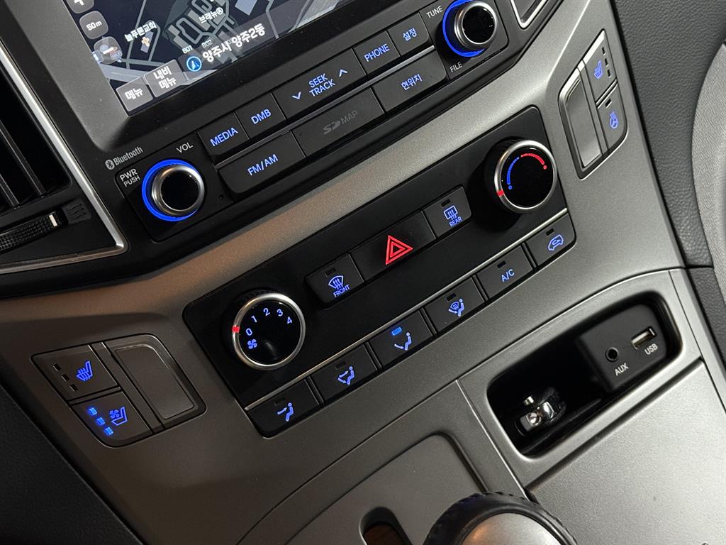 HYUNDAI Starex 2018 Gris - Importación desde Corea - HF Imports Iquique - Foto 16