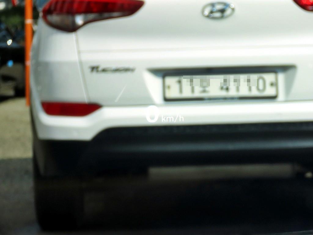 Genesis G90 - Vista 10