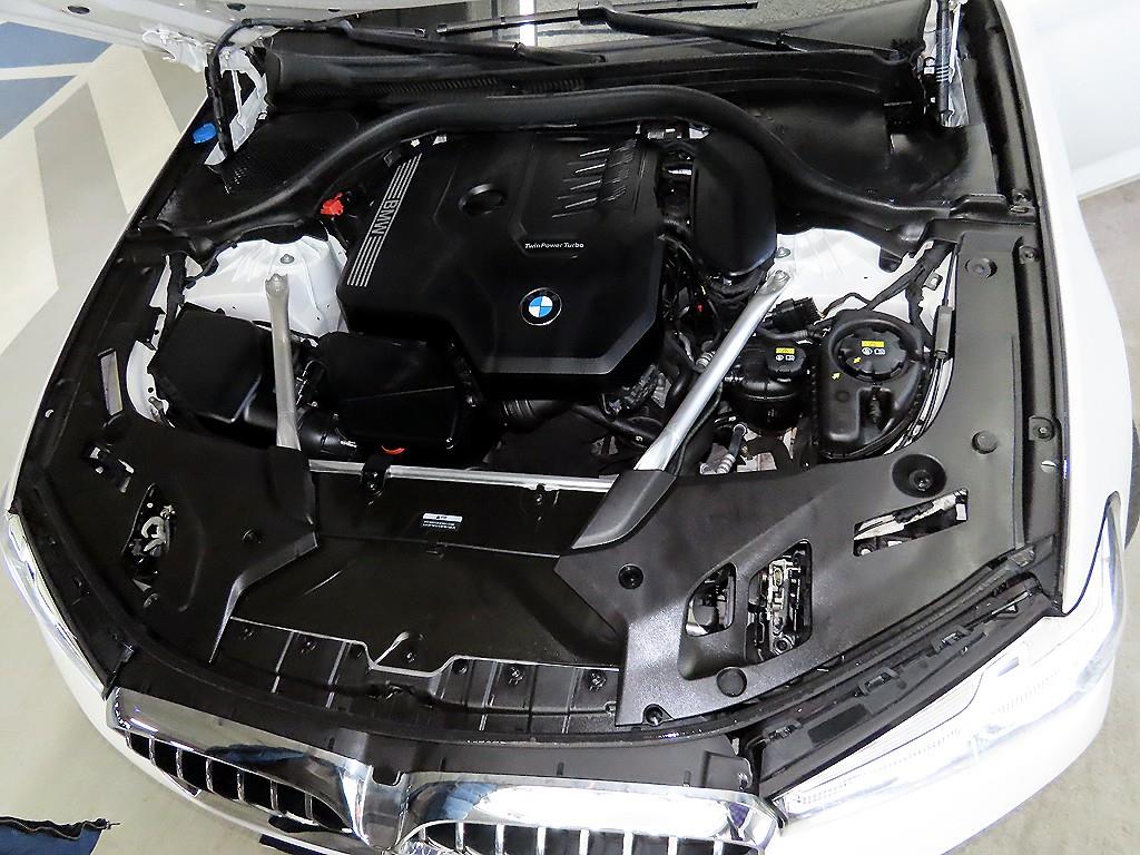 BMW 5 Series 2022 Blanco - Importación desde Corea - HF Imports Iquique - Foto 19