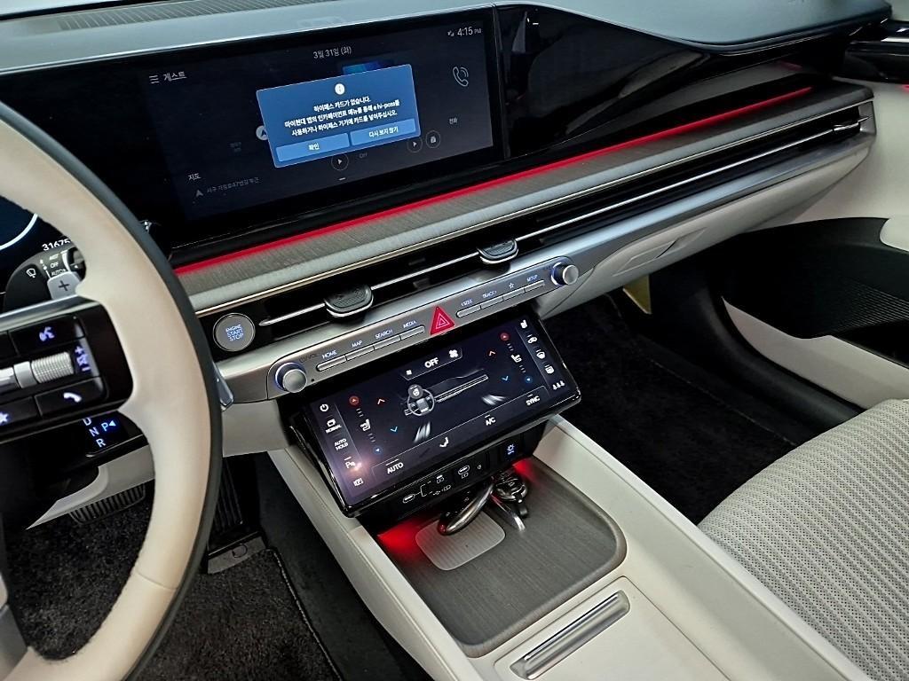 HYUNDAI Grandeur - Vista 9