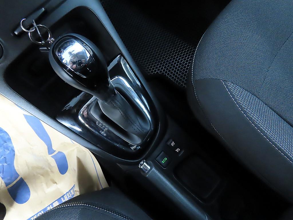 SAMSUNG QM3 - Vista 10