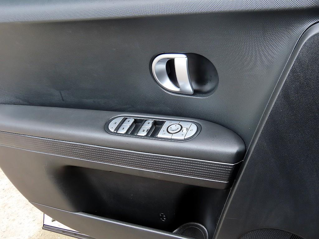 HYUNDAI Ioniq 5 - Vista 11