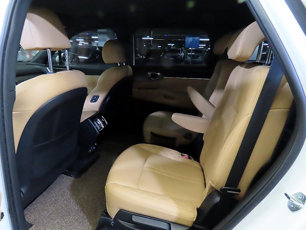 KIA Sorento - Vista 7