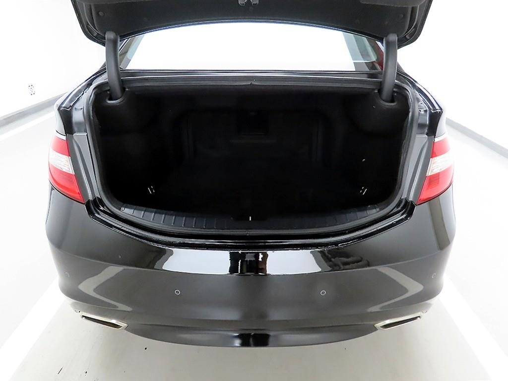 HYUNDAI Grandeur - Vista 5