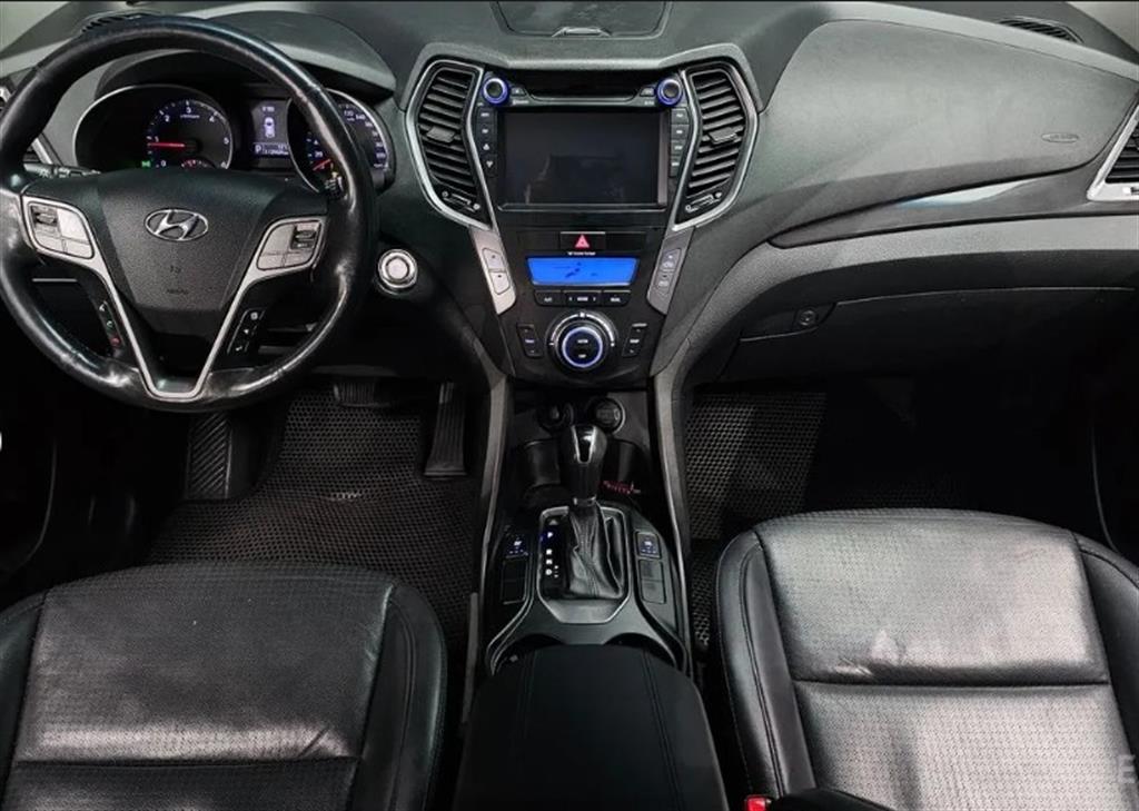 HYUNDAI Santa Fe - Vista 6