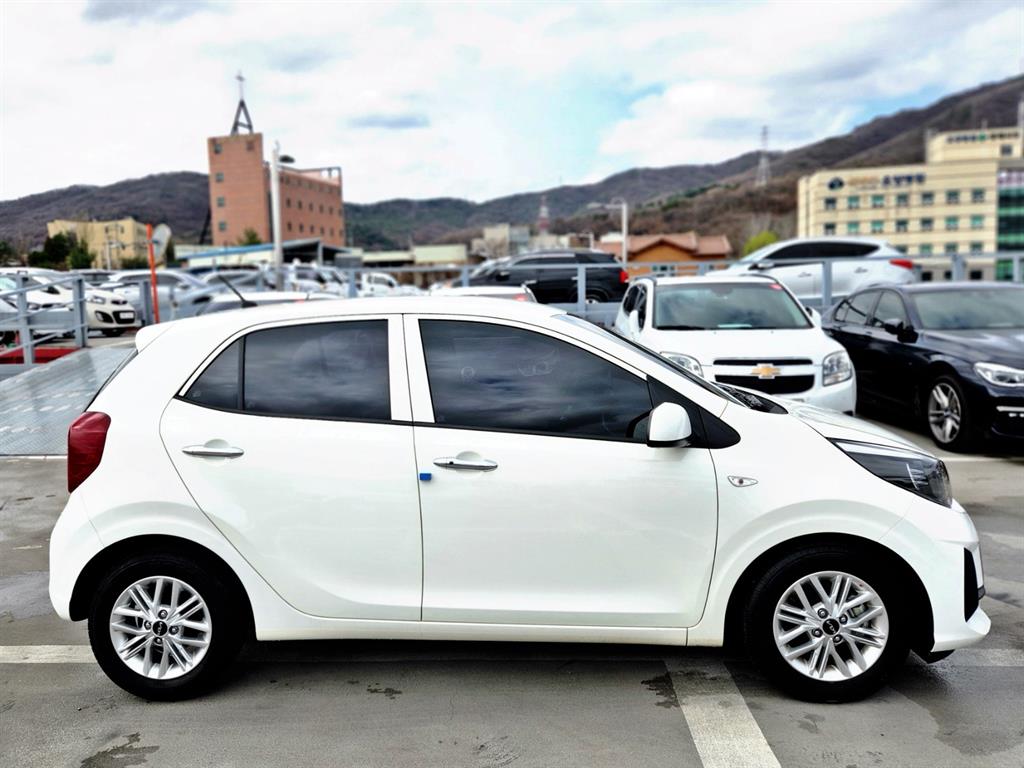 KIA Morning - Vista 4