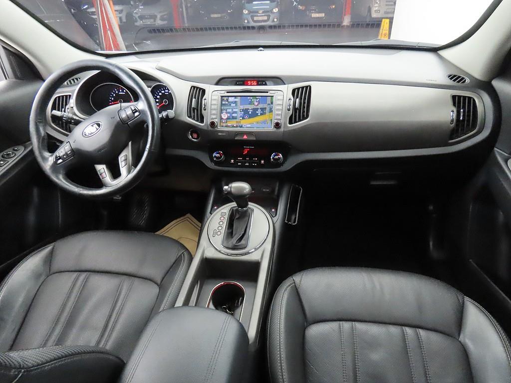 KIA Sportage - Vista 5