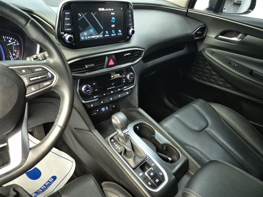 HYUNDAI Santa Fe - Vista 10