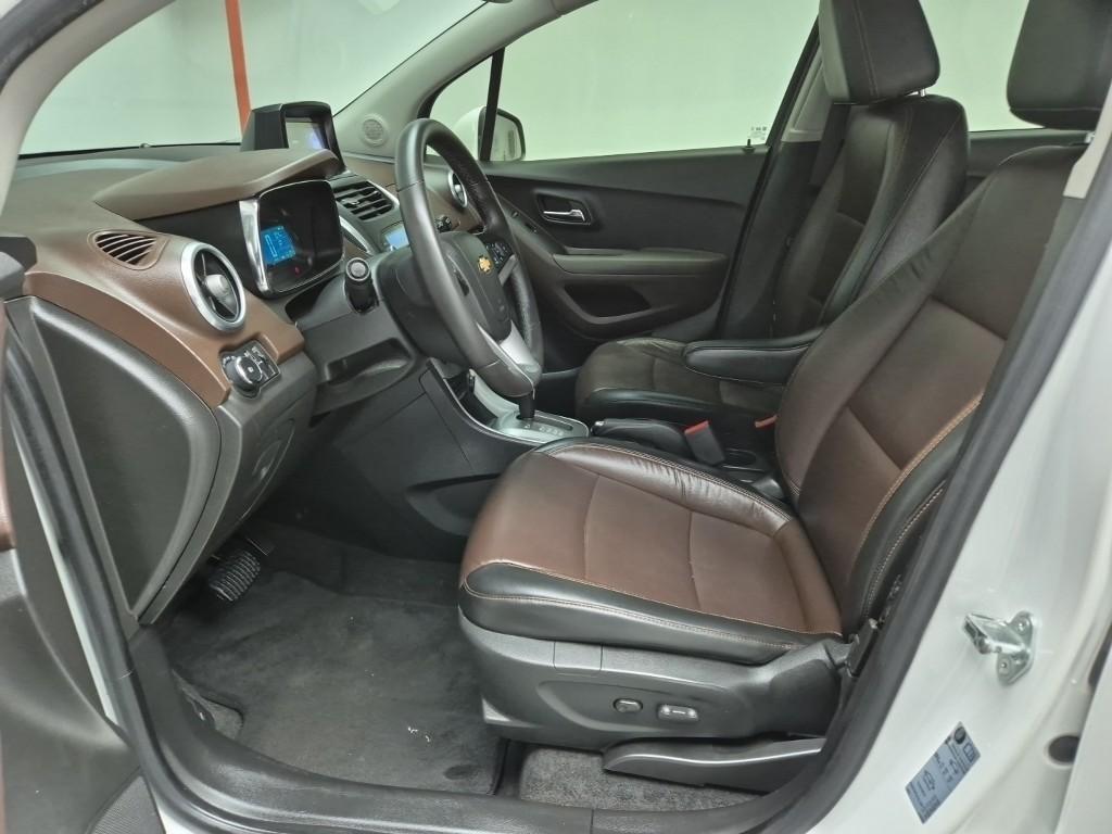 Chevrolet Trax - Vista 11