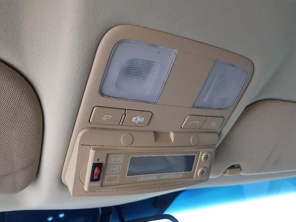 HYUNDAI Starex - Vista 11