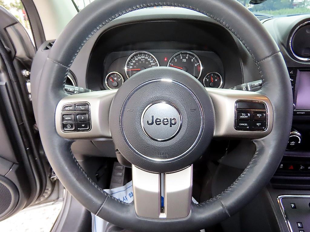 Jeep Compass - Vista 8