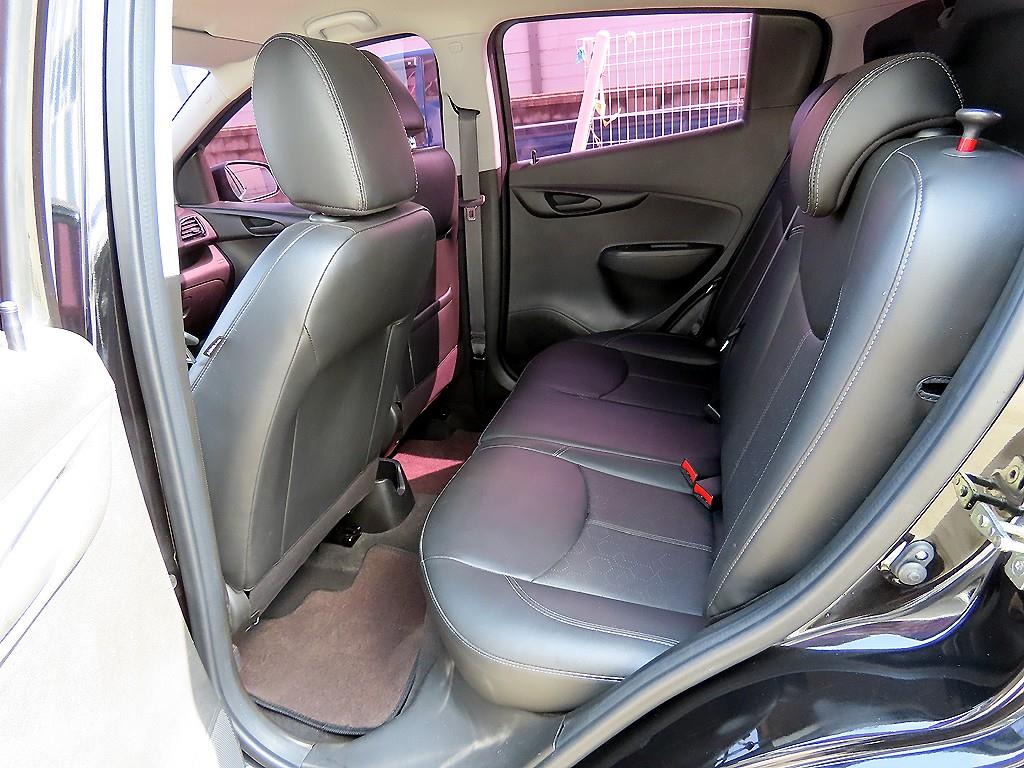 Chevrolet Spark - Vista 6