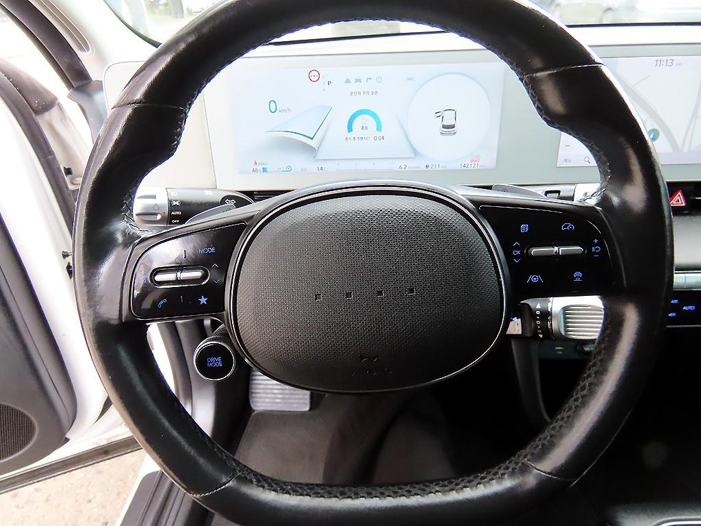 HYUNDAI Ioniq 5 - Vista 8