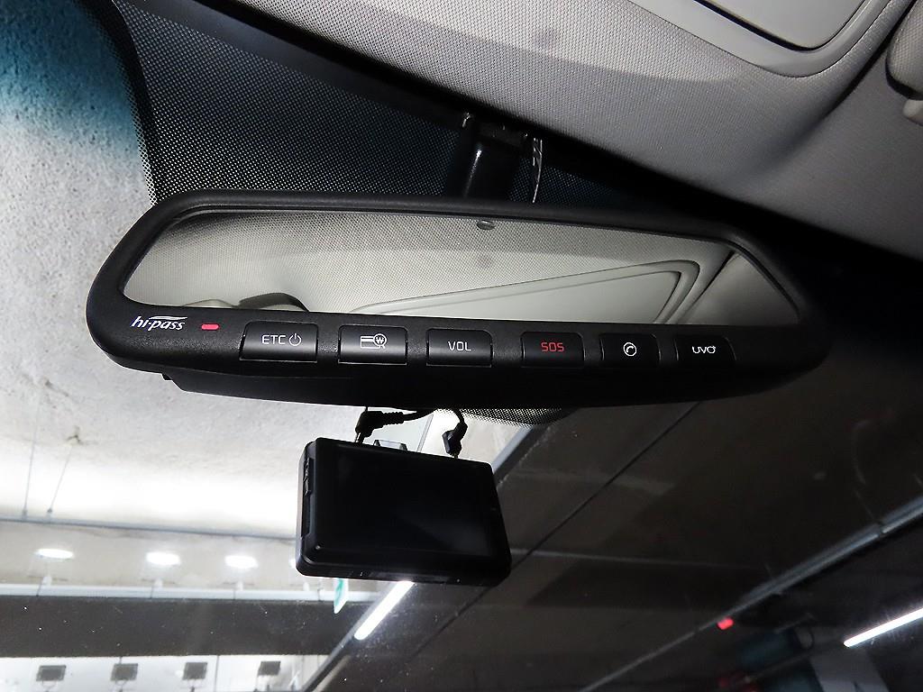 KIA K5 2019 Negro - Importación desde Corea - HF Imports Iquique - Foto 17