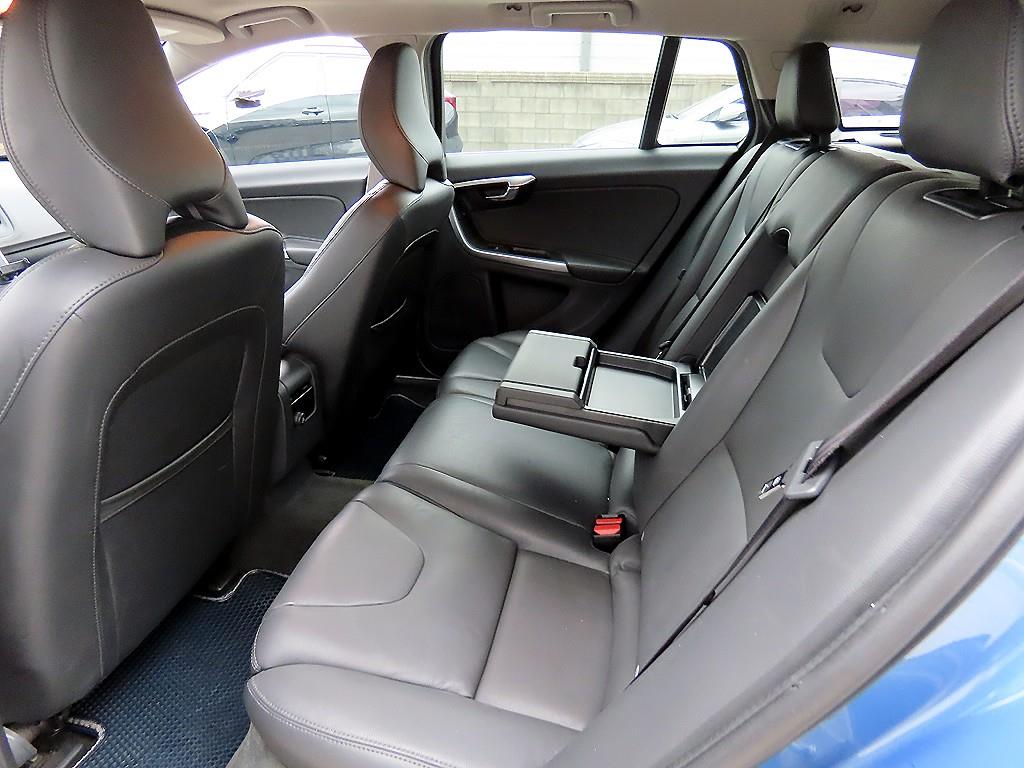 Volvo V60 - Vista 6