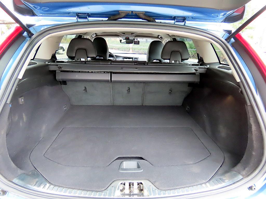 Volvo V60 2016 Azul - Importación desde Corea - HF Imports Iquique - Foto 17