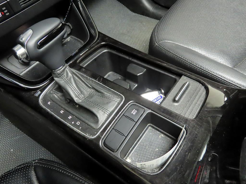 KIA Sorento - Vista 11