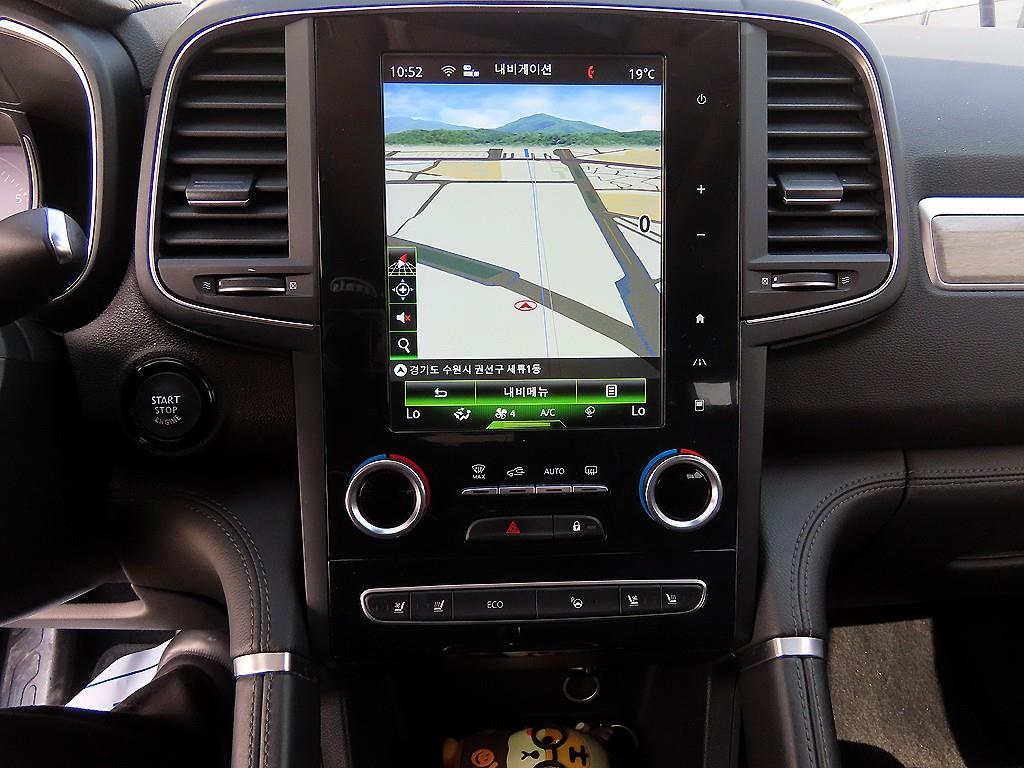 SAMSUNG QM6 - Vista 12