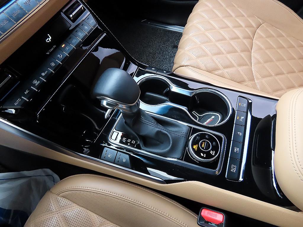 KIA Mohave - Vista 11