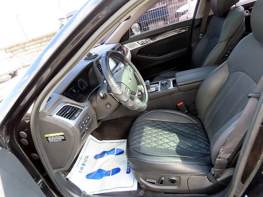 Genesis G80 - Vista 5