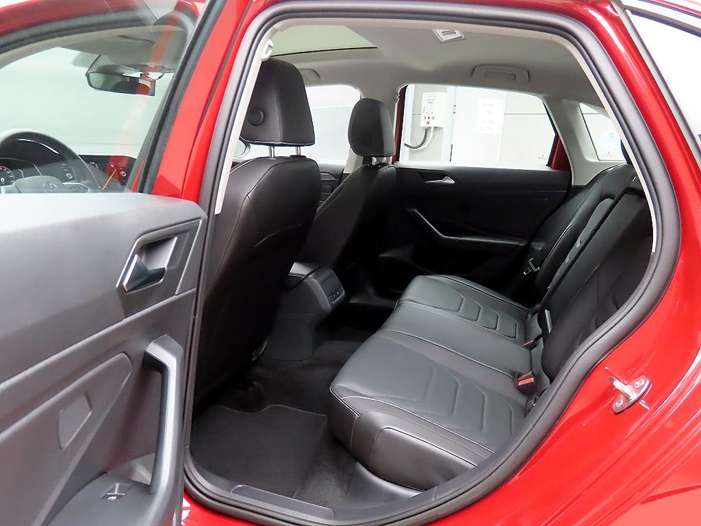 Volkswagen Jetta - Vista 6