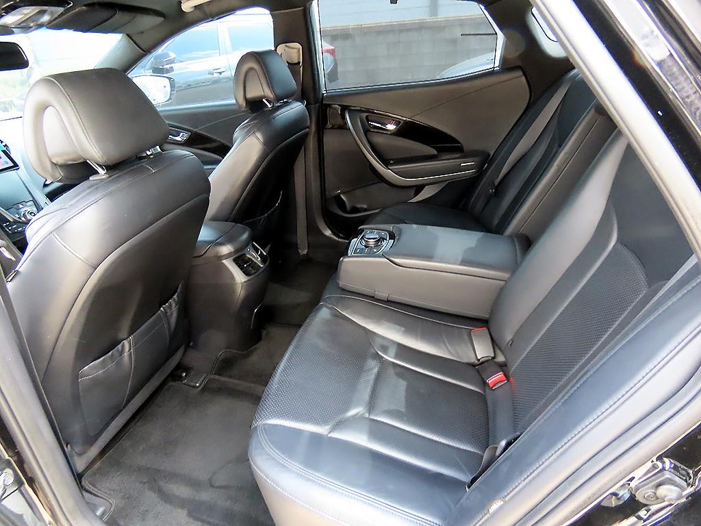 HYUNDAI Grandeur - Vista 6