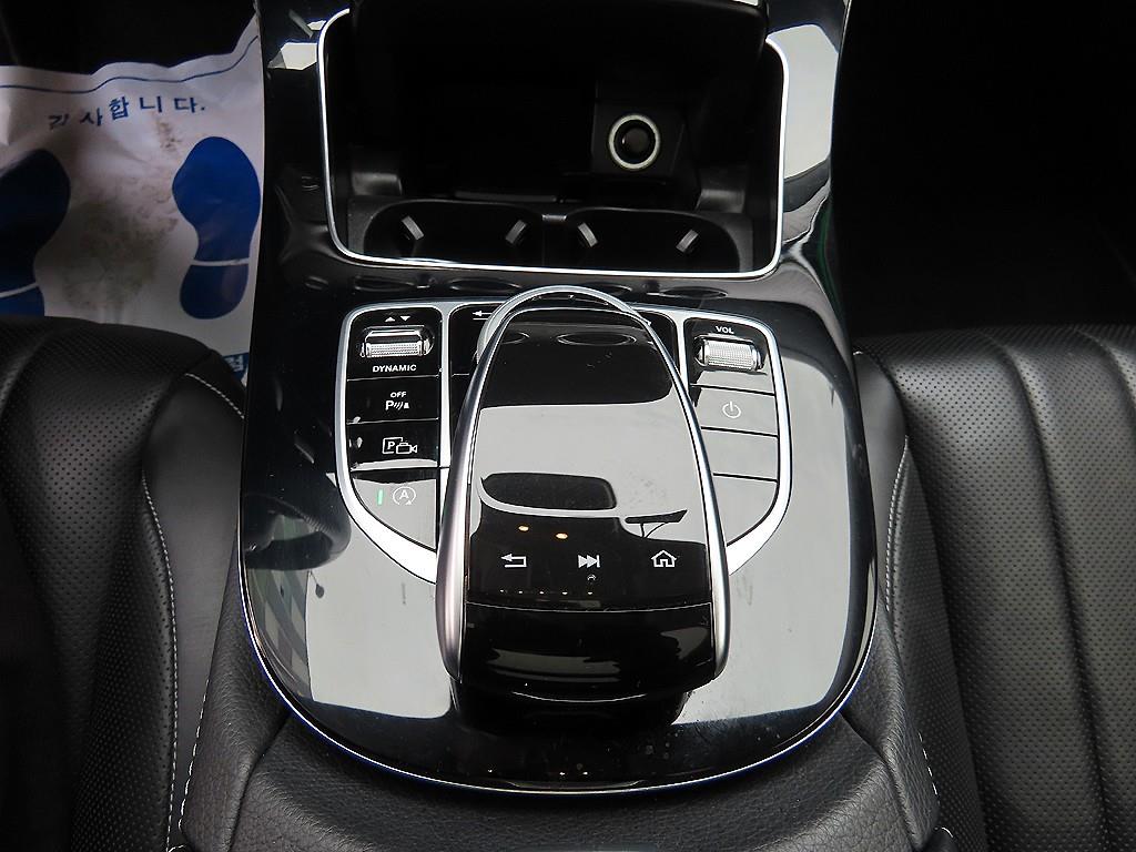 Mercedes Benz E class 2017 Negro - Importación desde Corea - HF Imports Iquique - Foto 13