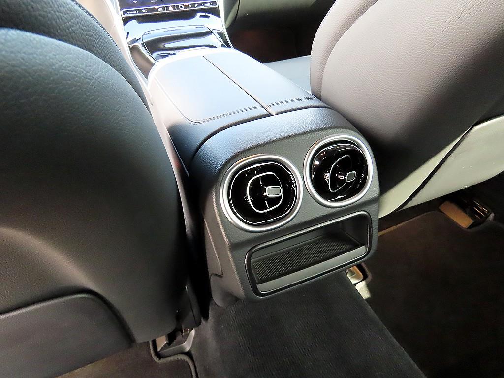 Mercedes Benz C Class 2023 Blanco - Importación desde Corea - HF Imports Iquique - Foto 16