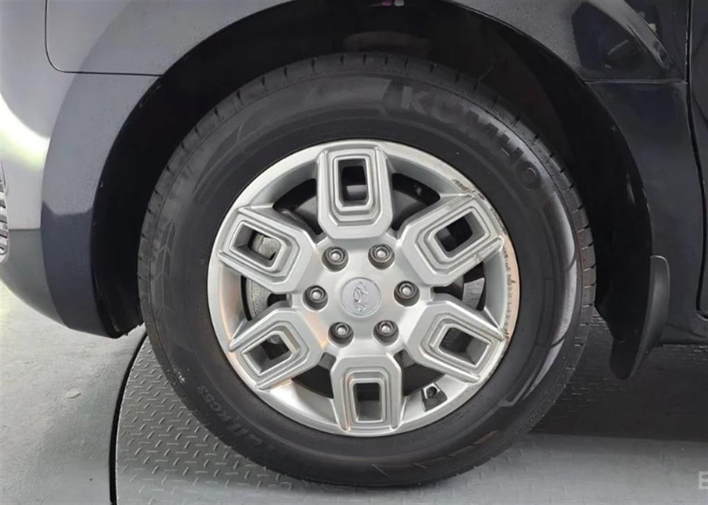 HYUNDAI Staria - Vista 5