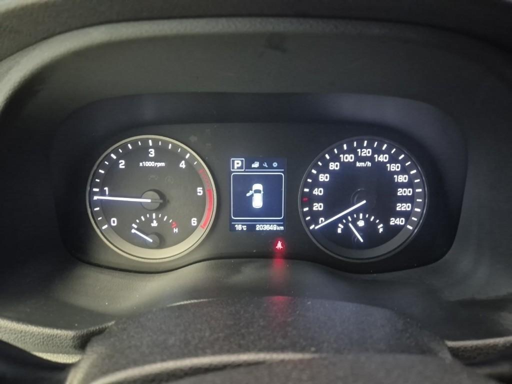 HYUNDAI Tucson - Vista 6