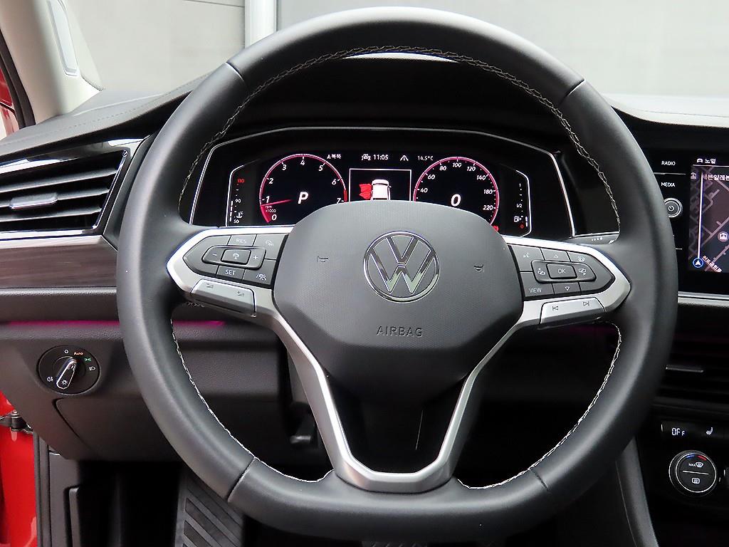 Volkswagen Jetta - Vista 9