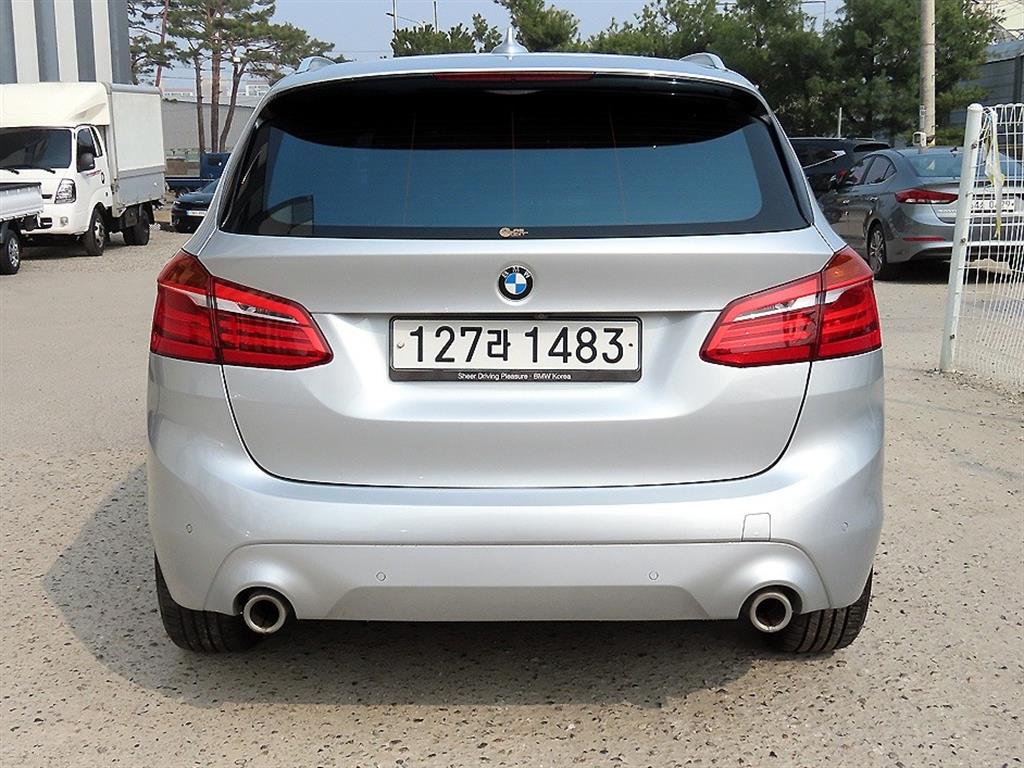 BMW 2 series - Vista 4