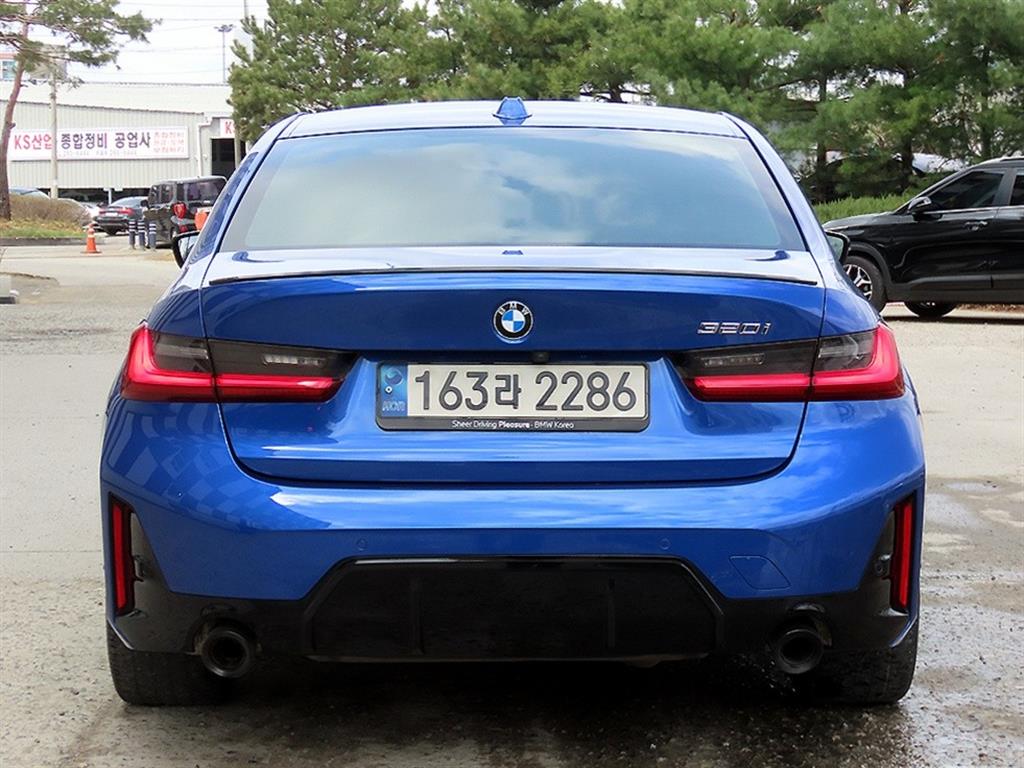 BMW 3 series - Vista 4